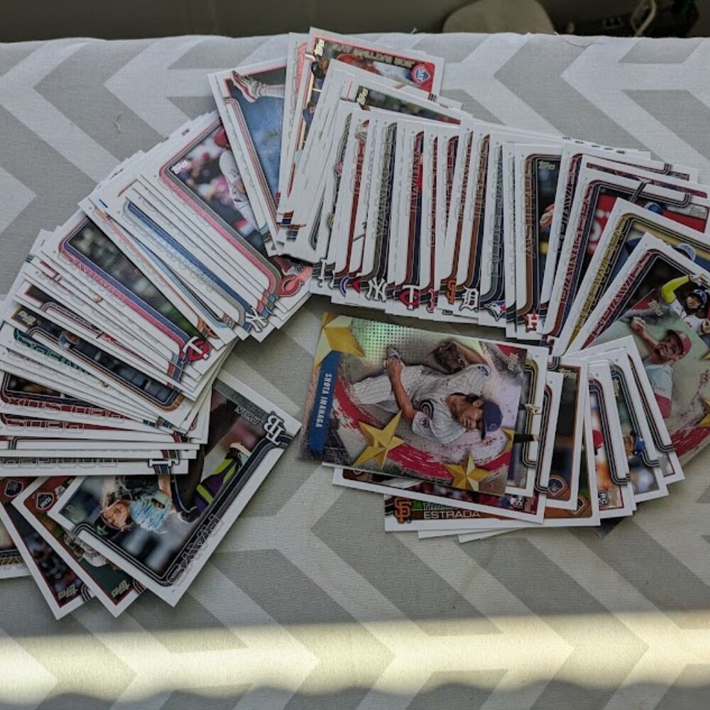 67 Topps MLB Series One Baseball Cards